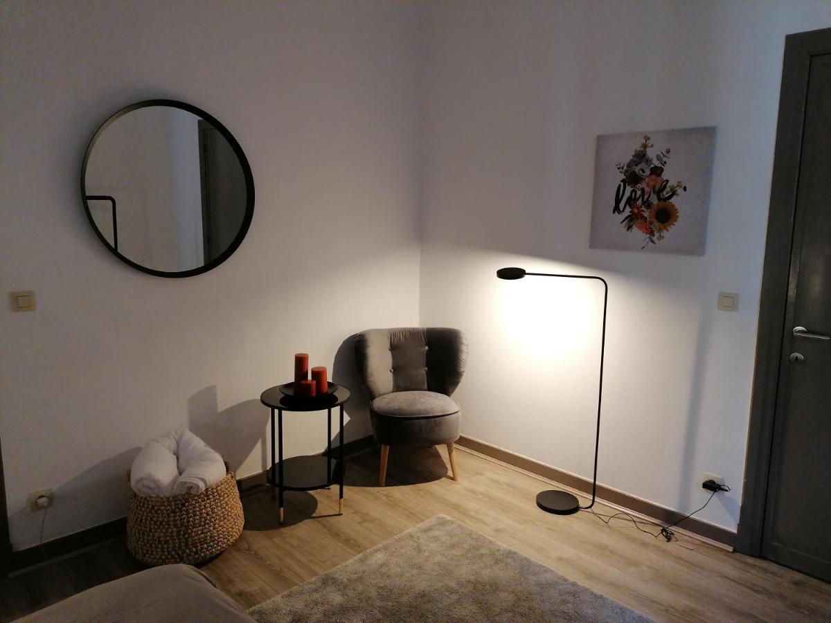 Le 3 Eme Appartement Namen Buitenkant foto